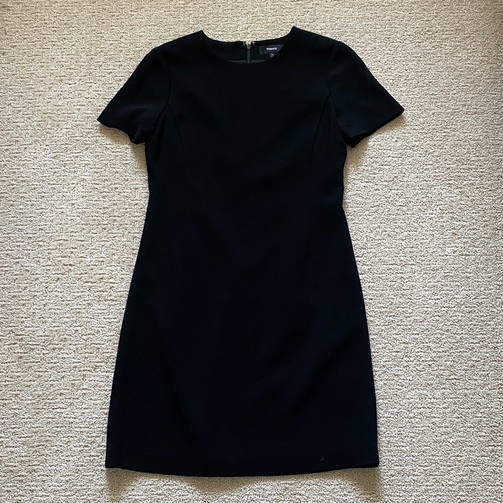 Theory Short Sleeve Dress